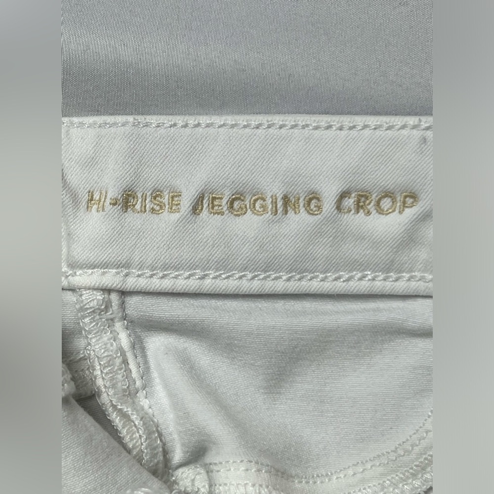 American Eagle Hi-Rise Distressed Cropped Skinny White Cropped Denim Jeans - Picture 5 of 16